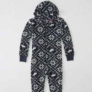 ABERCROMBIE KIDS onesie